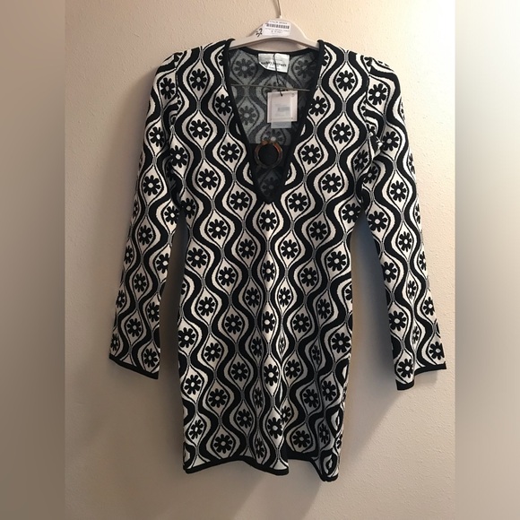 Finders keepers Quinn knit long sleeve slight bell sleeve - Picture 4 of 6